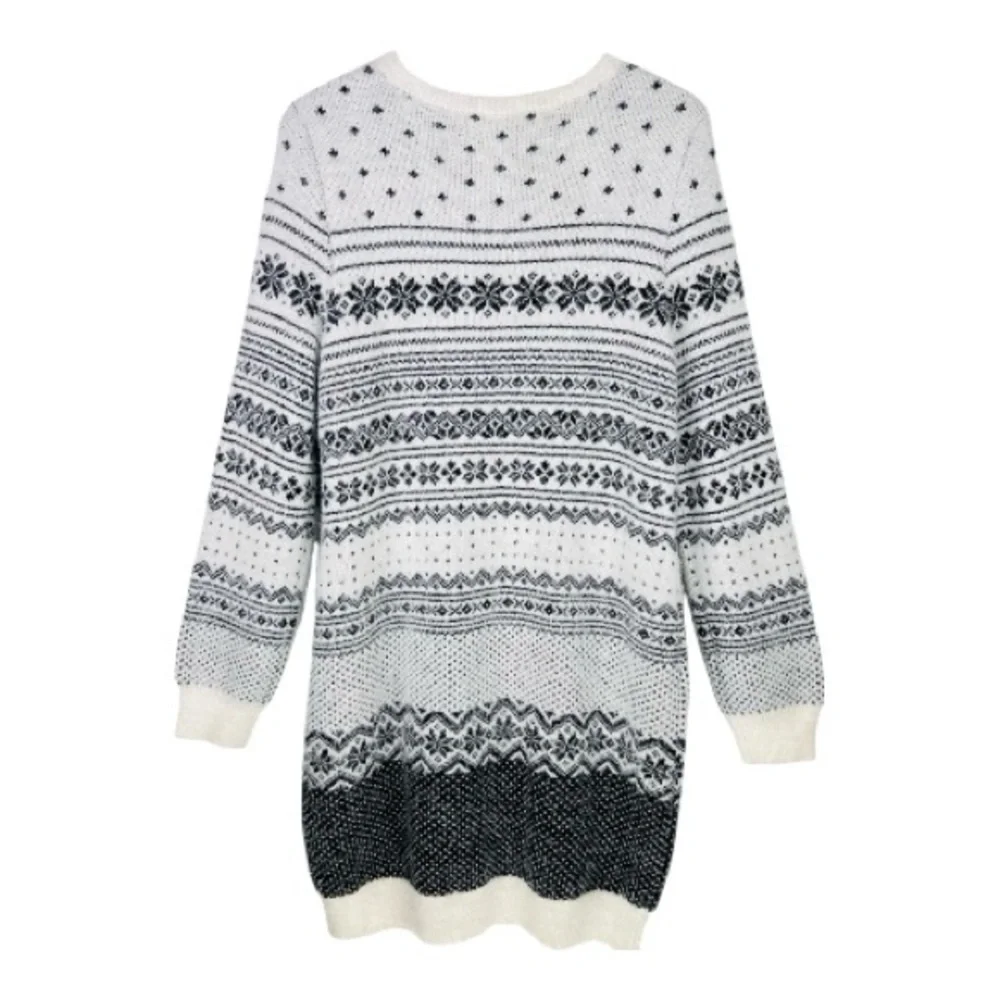 NWT Cupcakes and Cashmere Black & Ivory Fair Isle Snowflake Sweater Dress Large